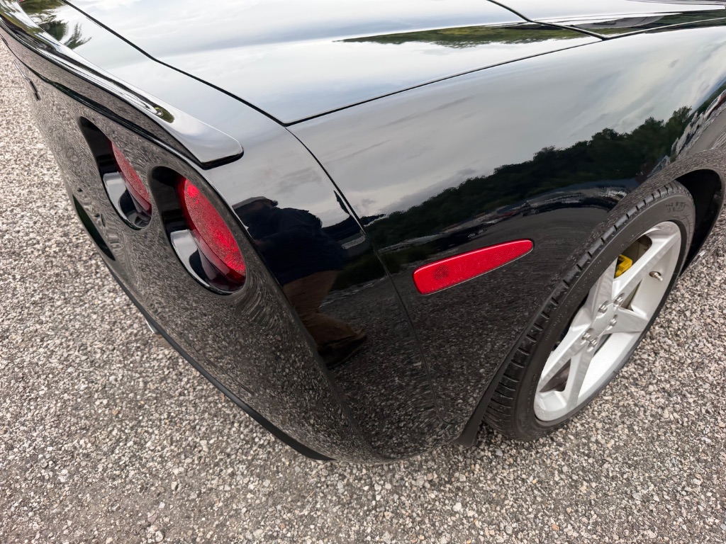 2006 Chevrolet Corvette - $26,950
