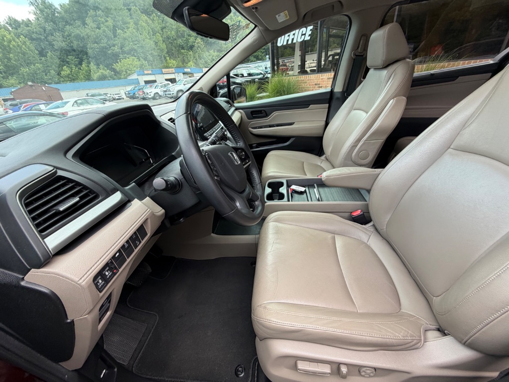 2019 Honda Odyssey - $17,950