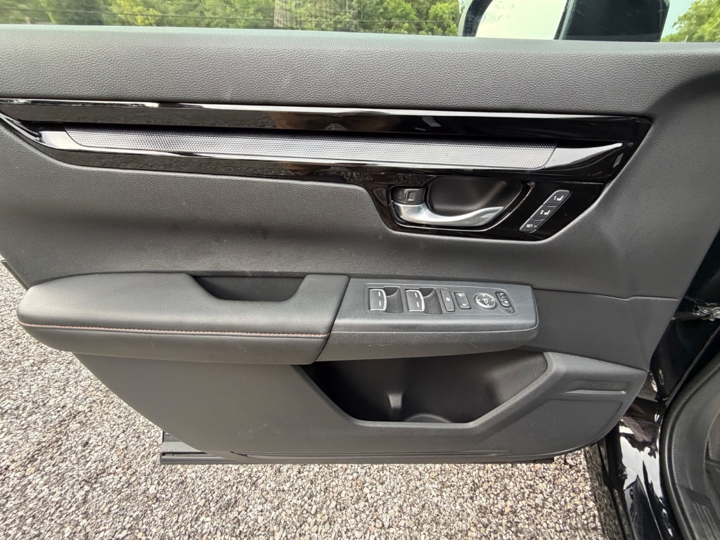 2025 Honda CR-V - $39,950