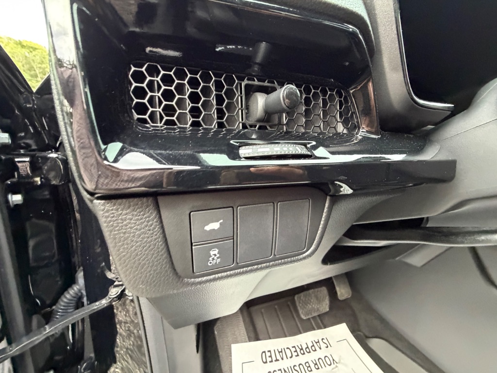 2025 Honda CR-V - $39,950