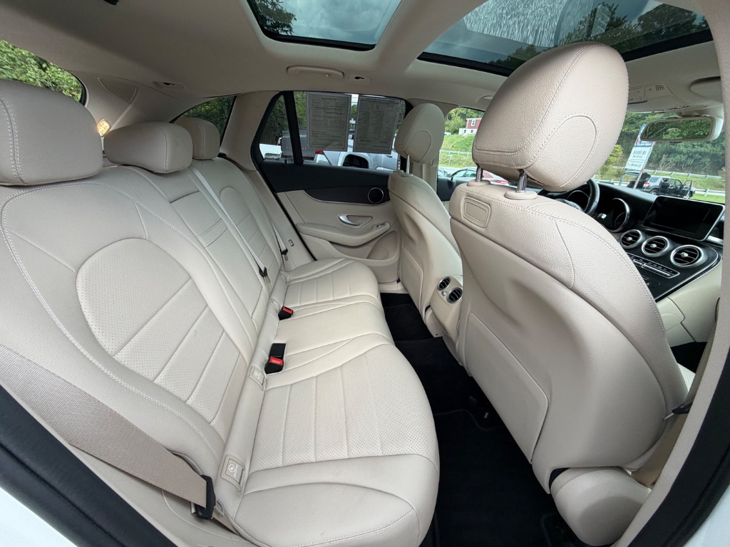 2018 Mercedes-Benz C-Class - $20,950