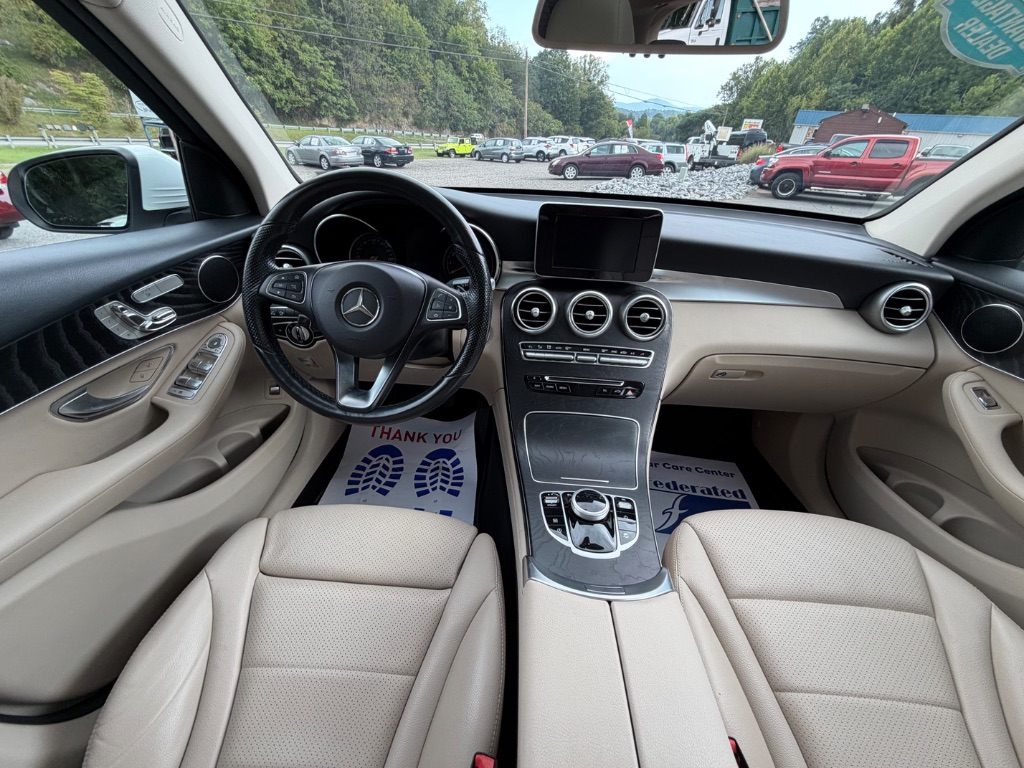 2018 Mercedes-Benz C-Class - $20,950