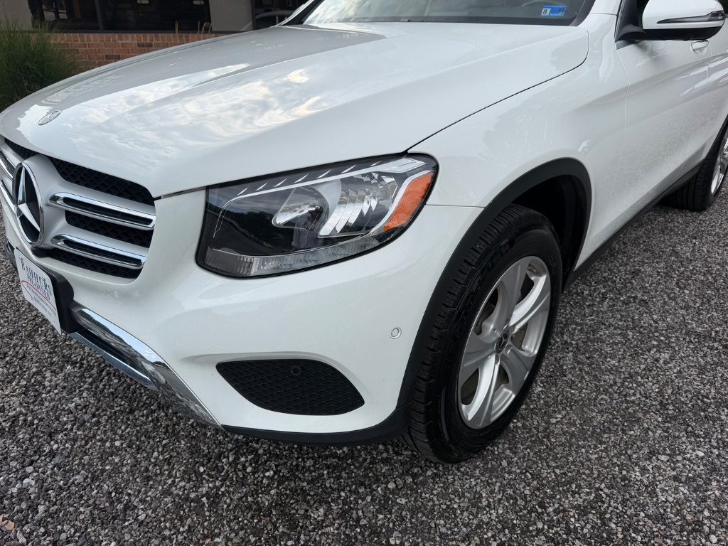 2018 Mercedes-Benz C-Class - $20,950