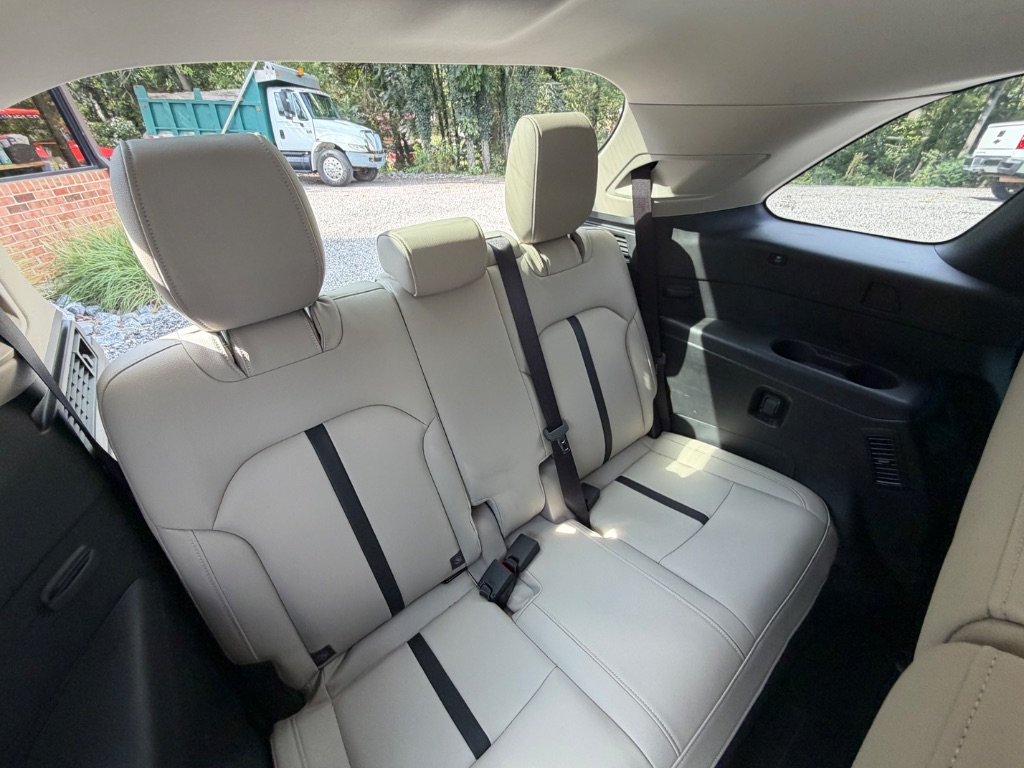 2024 MAZDA CX-9 - $31,950