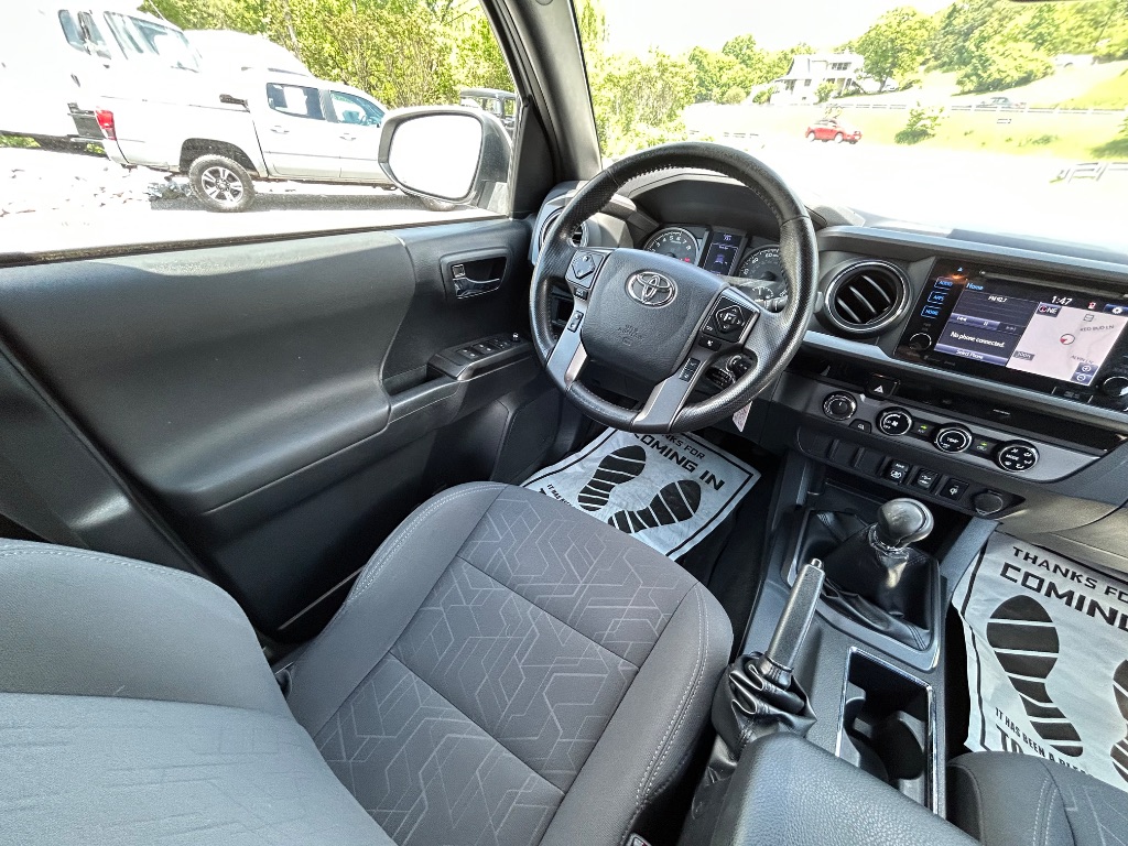 2018 Toyota Tacoma TRD Sport photo