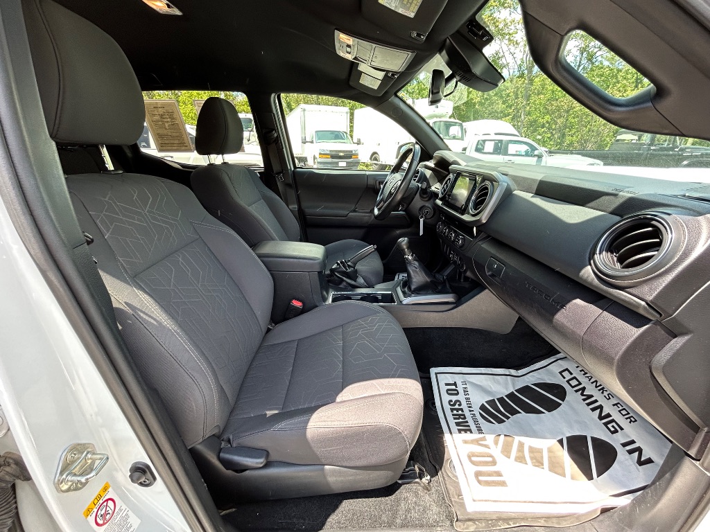 2018 Toyota Tacoma TRD Sport photo
