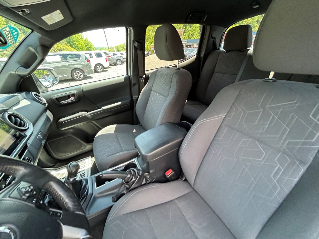 2018 Toyota Tacoma TRD Sport photo
