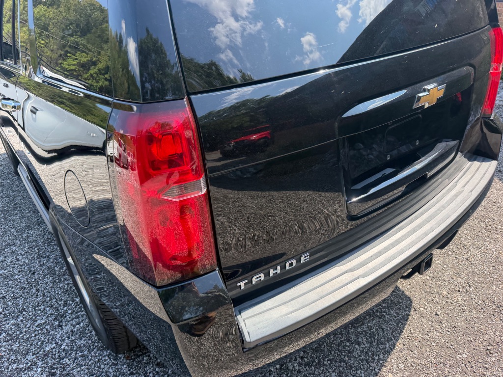 2017 Chevrolet Tahoe - $18,950