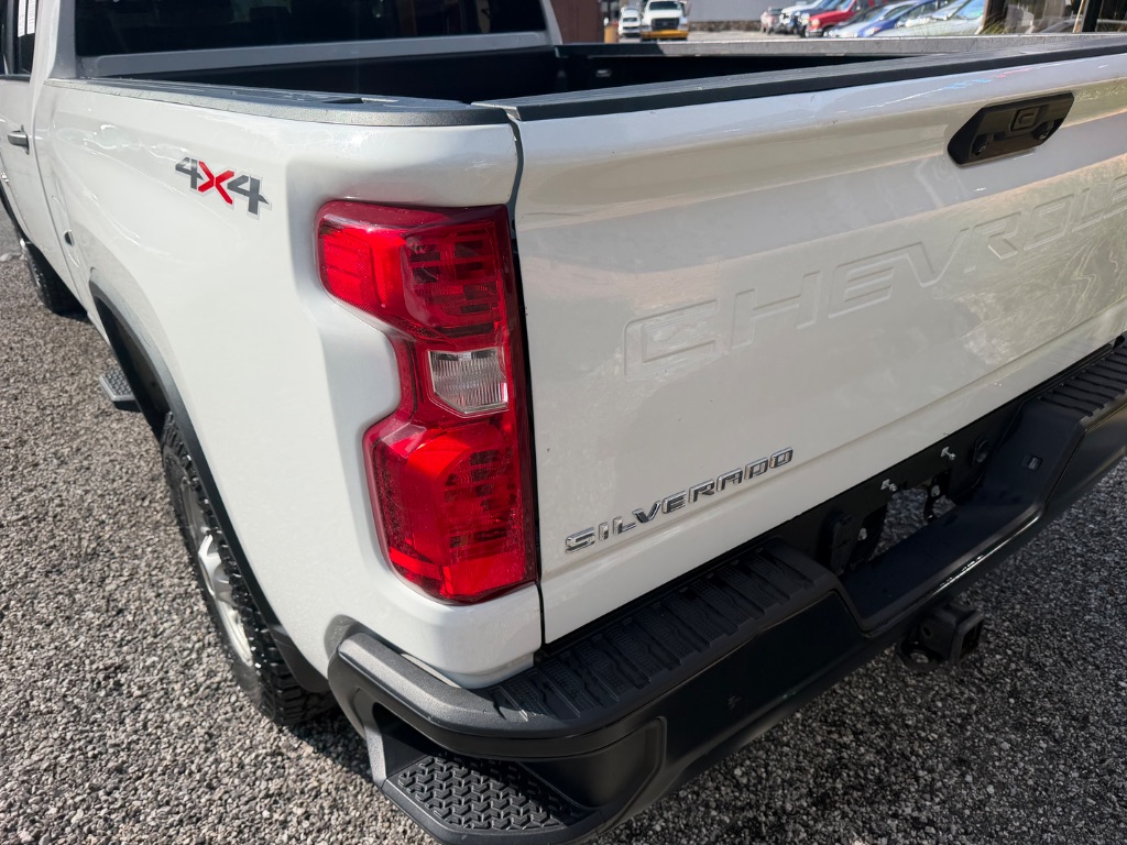 2024 Chevrolet Silverado 2500 - $44,950