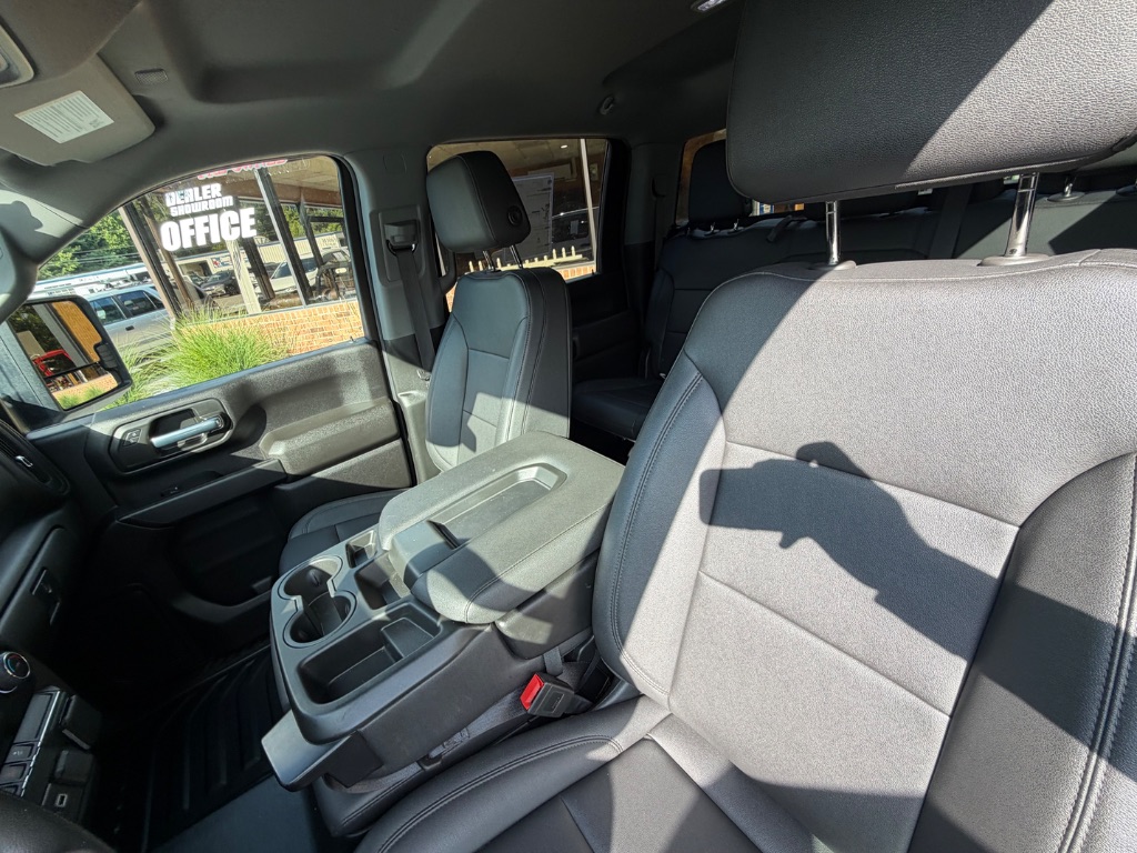 2024 Chevrolet Silverado 2500 - $44,950