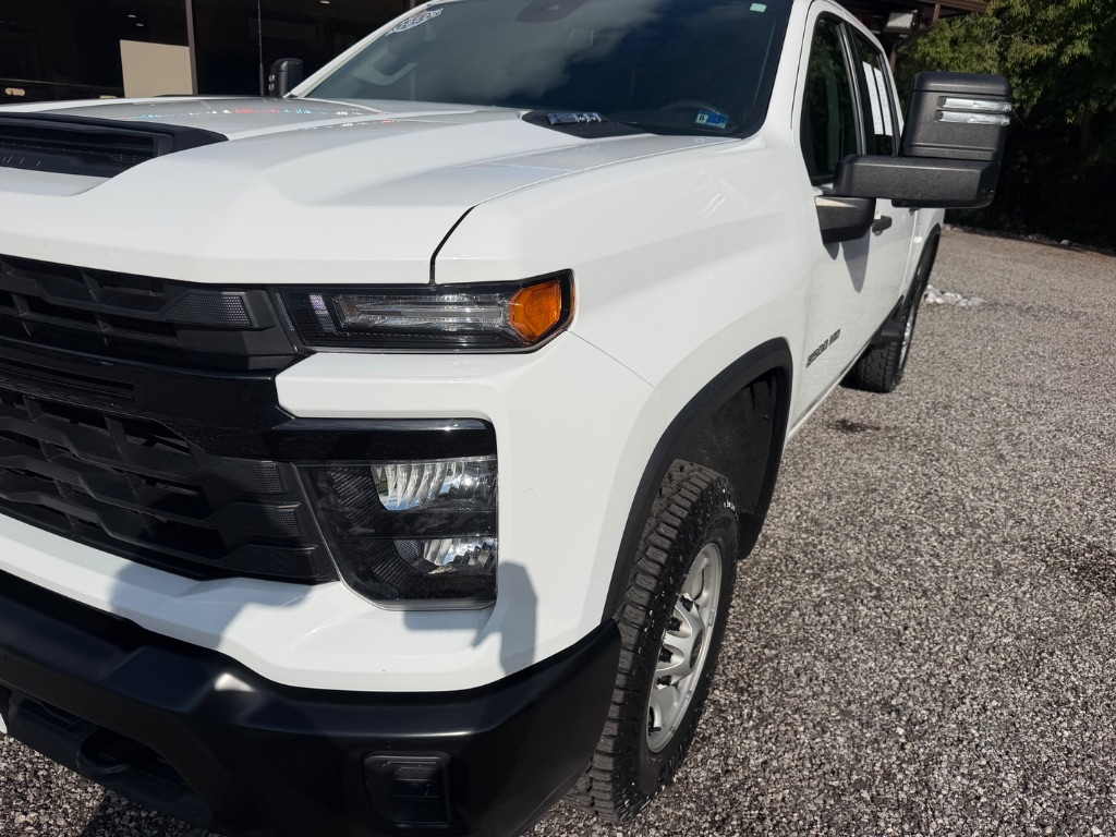 2024 Chevrolet Silverado 2500 - $44,950