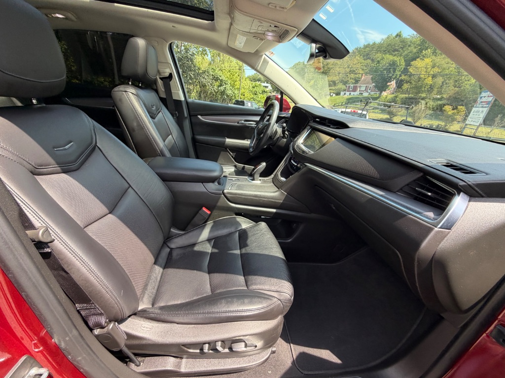 2017 Cadillac XT5 - $18,950