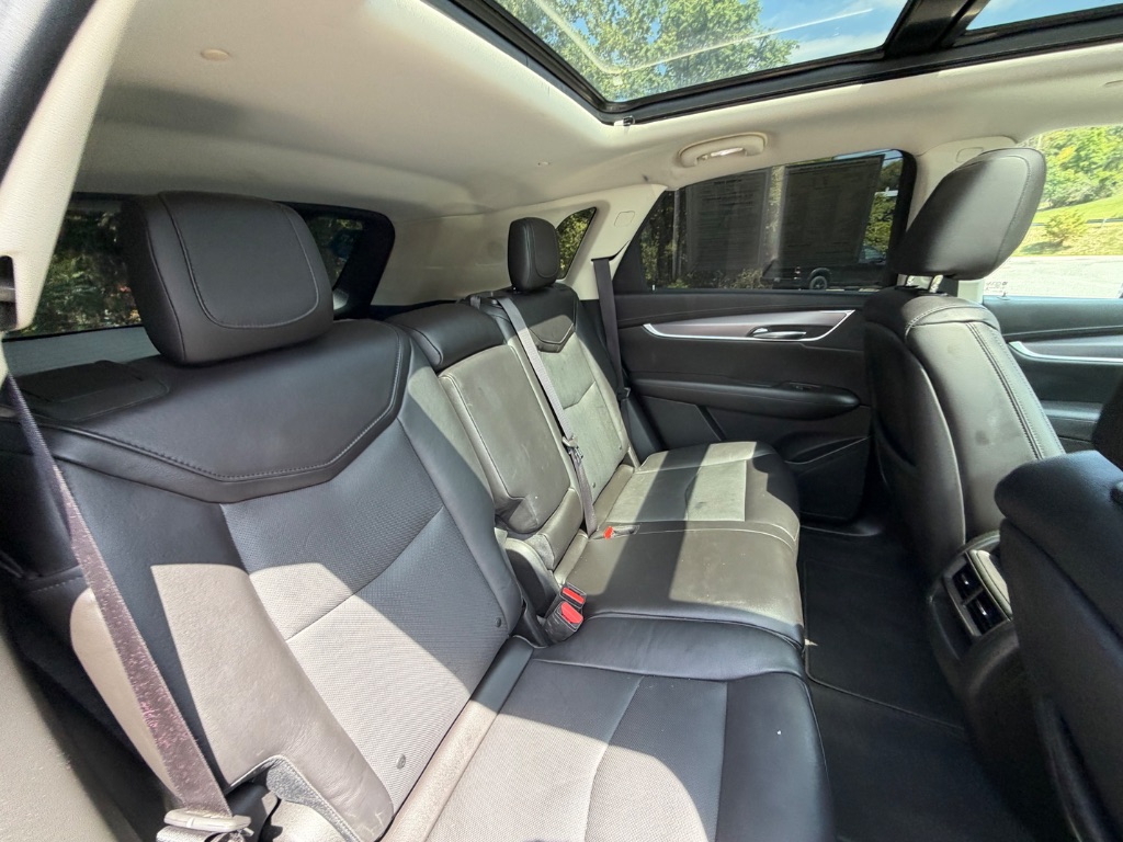 2017 Cadillac XT5 - $18,950