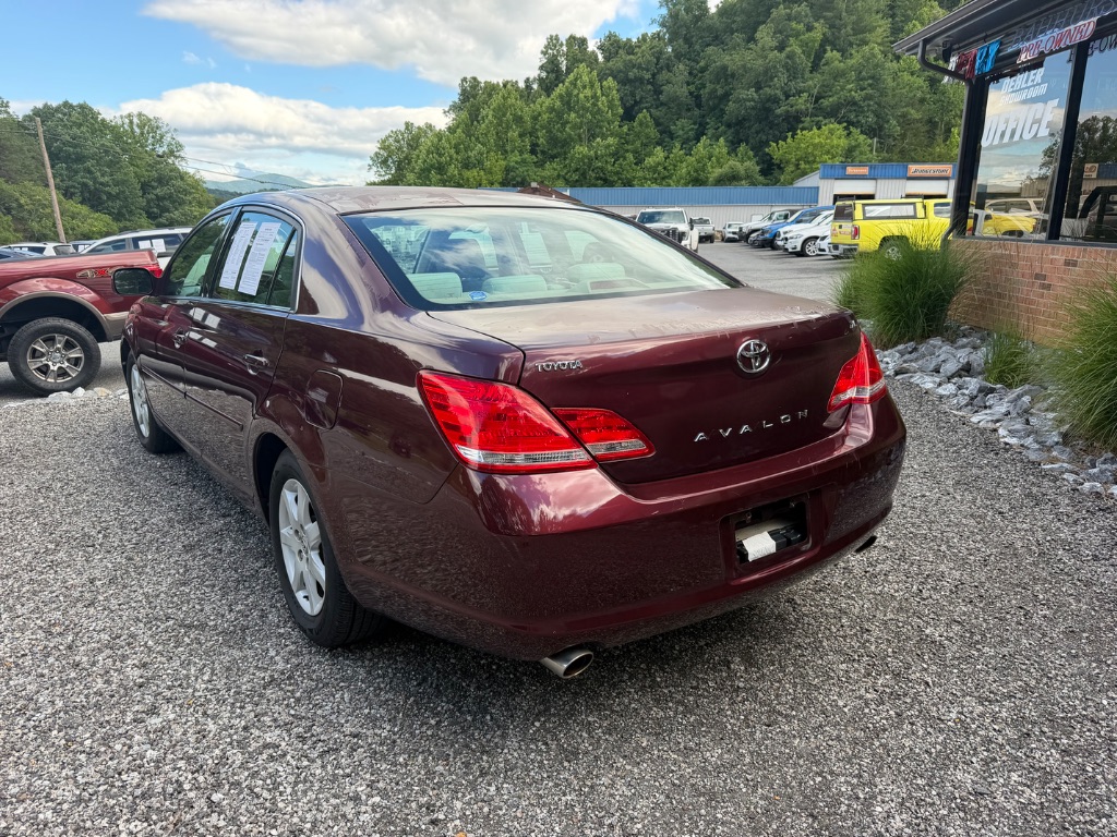 2007 Toyota Avalon - $4,550
