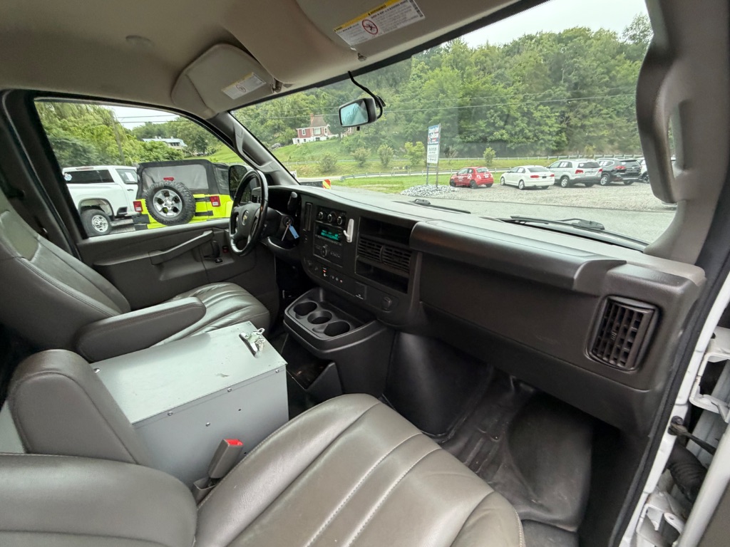 2022 Chevrolet Express - $27,950