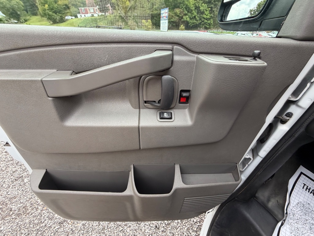 2022 Chevrolet Express - $27,950
