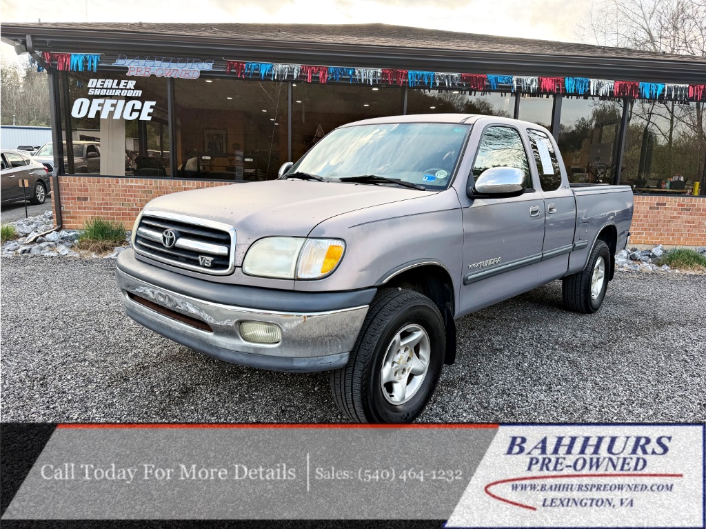 Gray 2001 Toyota Tundra V8 SR5 4 Door Extended Cab RWD Pickup Truck Rear-Wheel Drive Automatic