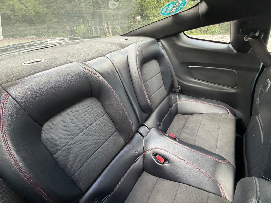 2016 Ford Mustang - $28,950