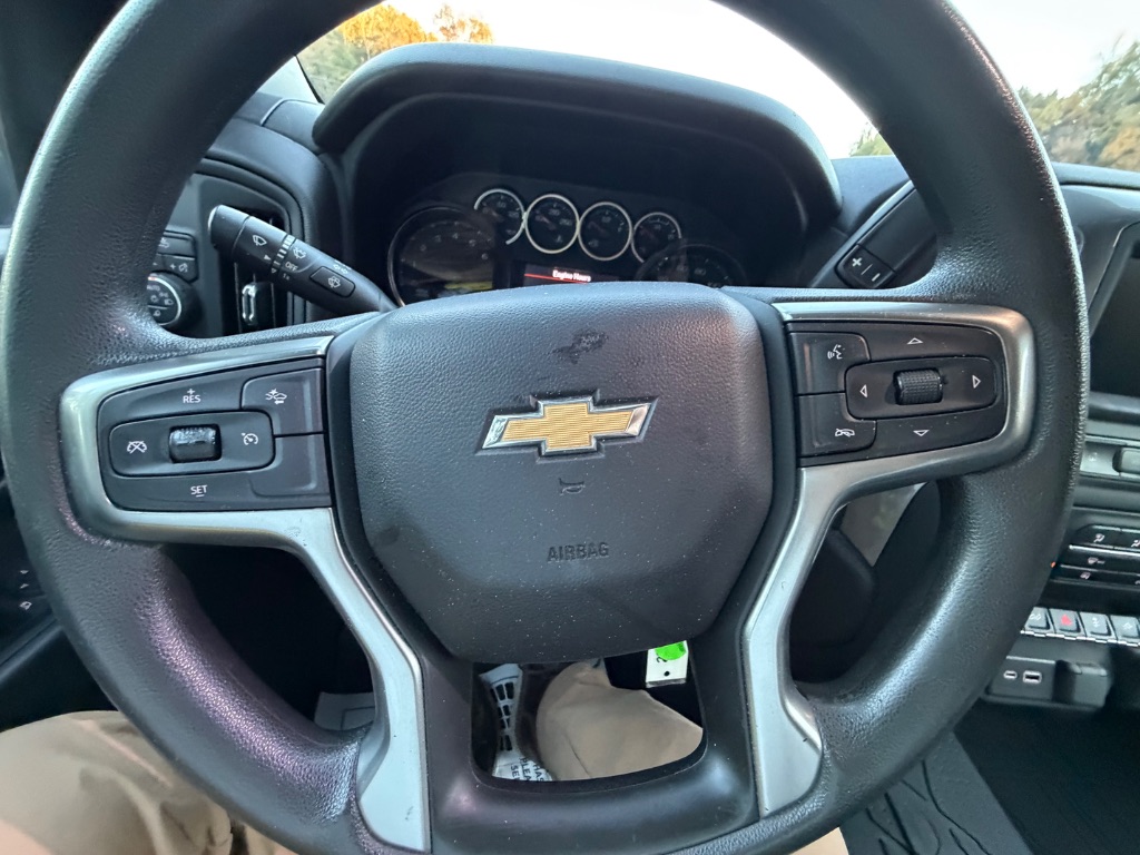 2022 Chevrolet Silverado Hd - $29,950