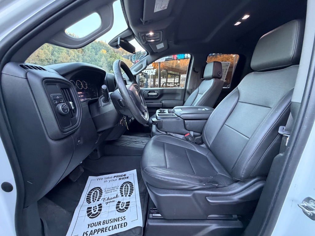 2022 Chevrolet Silverado Hd - $29,950