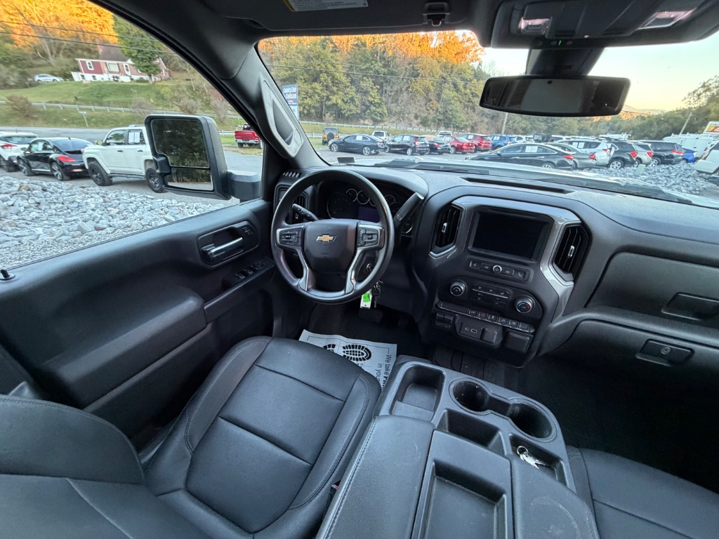 2022 Chevrolet Silverado Hd - $29,950