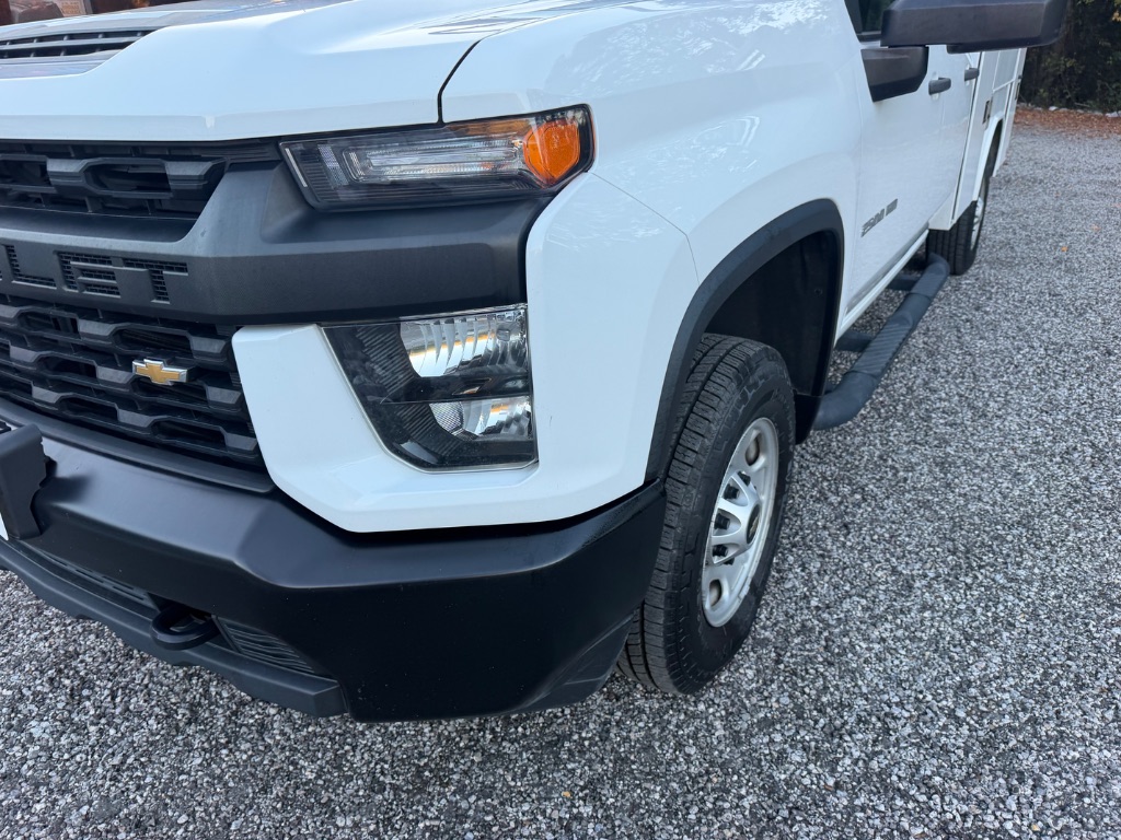 2022 Chevrolet Silverado Hd - $29,950