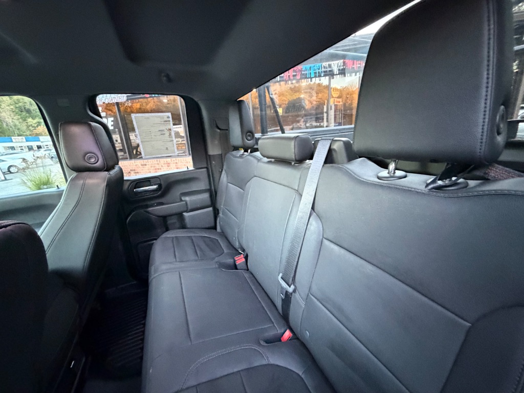 2022 Chevrolet Silverado Hd - $29,950