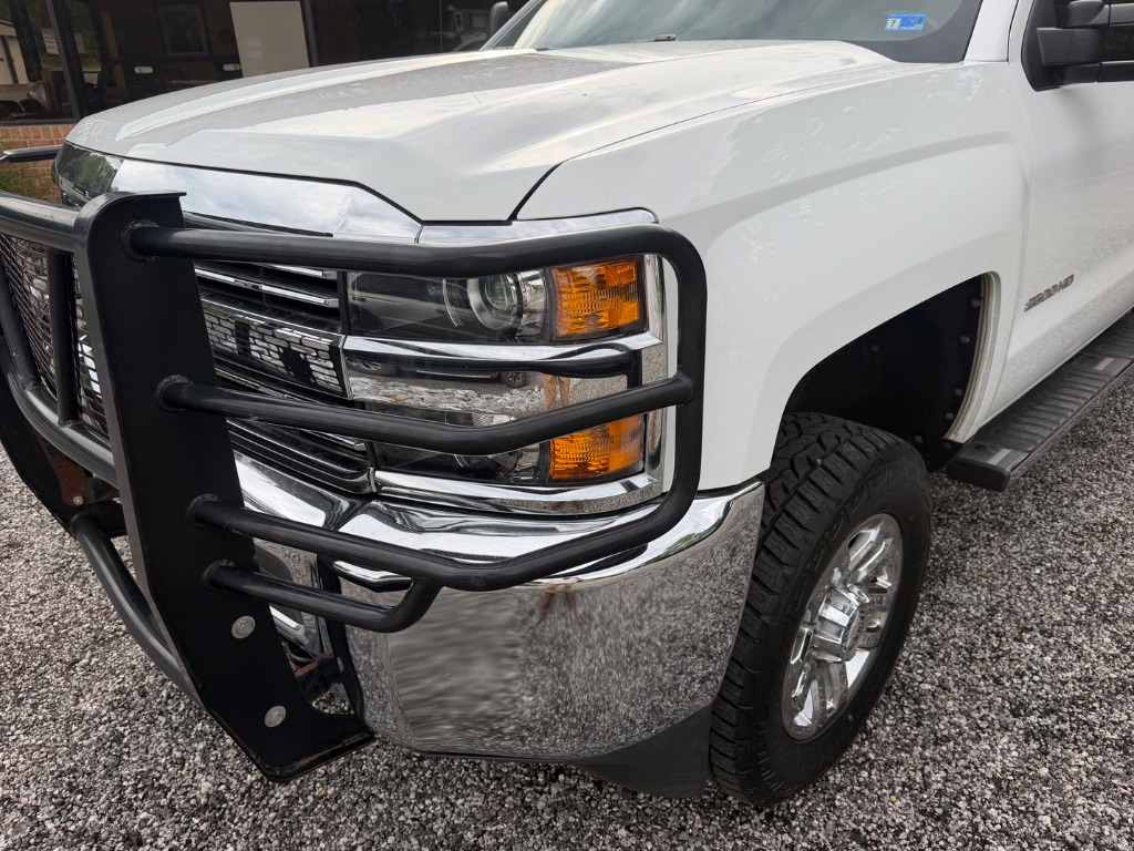 2018 Chevrolet Silverado - $30,950