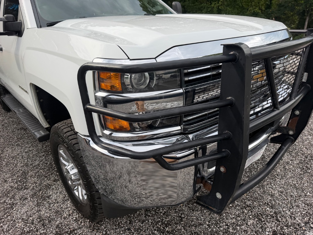 2018 Chevrolet Silverado - $30,950