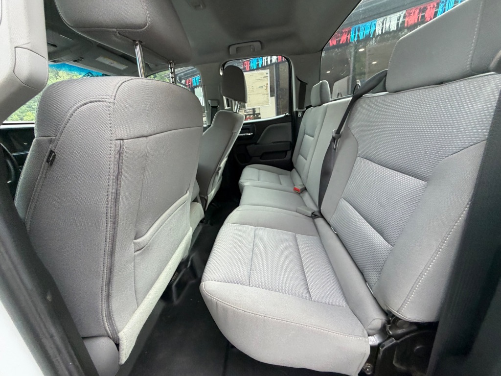 2018 Chevrolet Silverado - $30,950