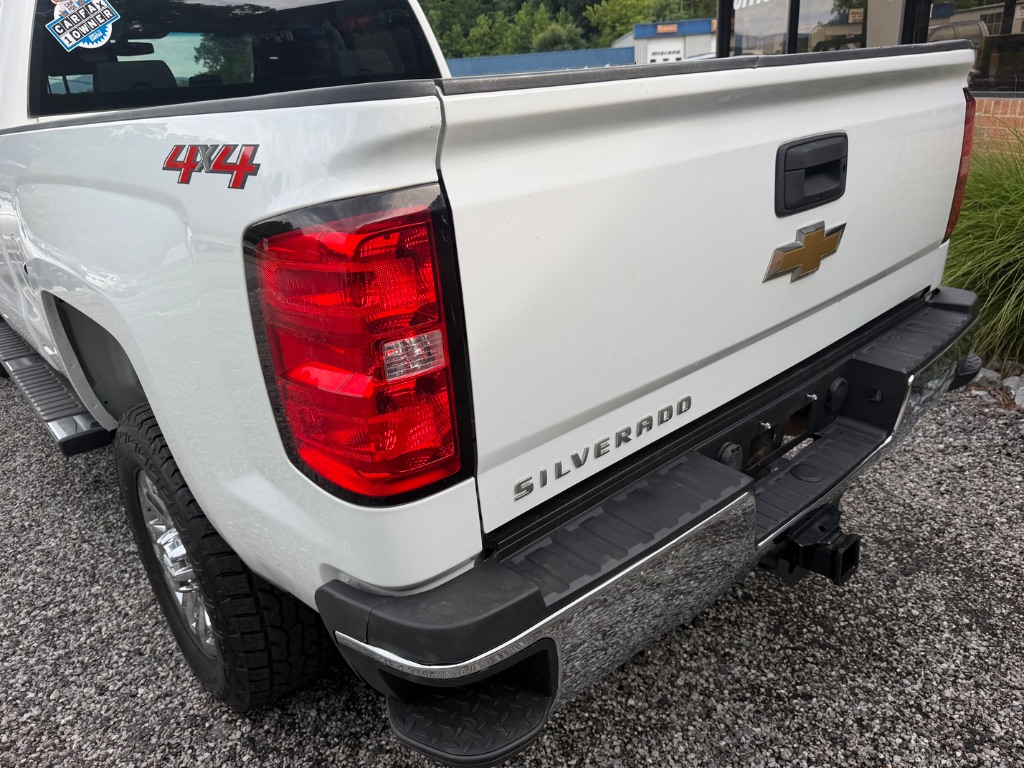 2018 Chevrolet Silverado - $30,950