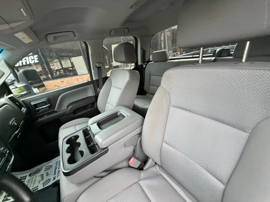 2018 Chevrolet Silverado - $30,950