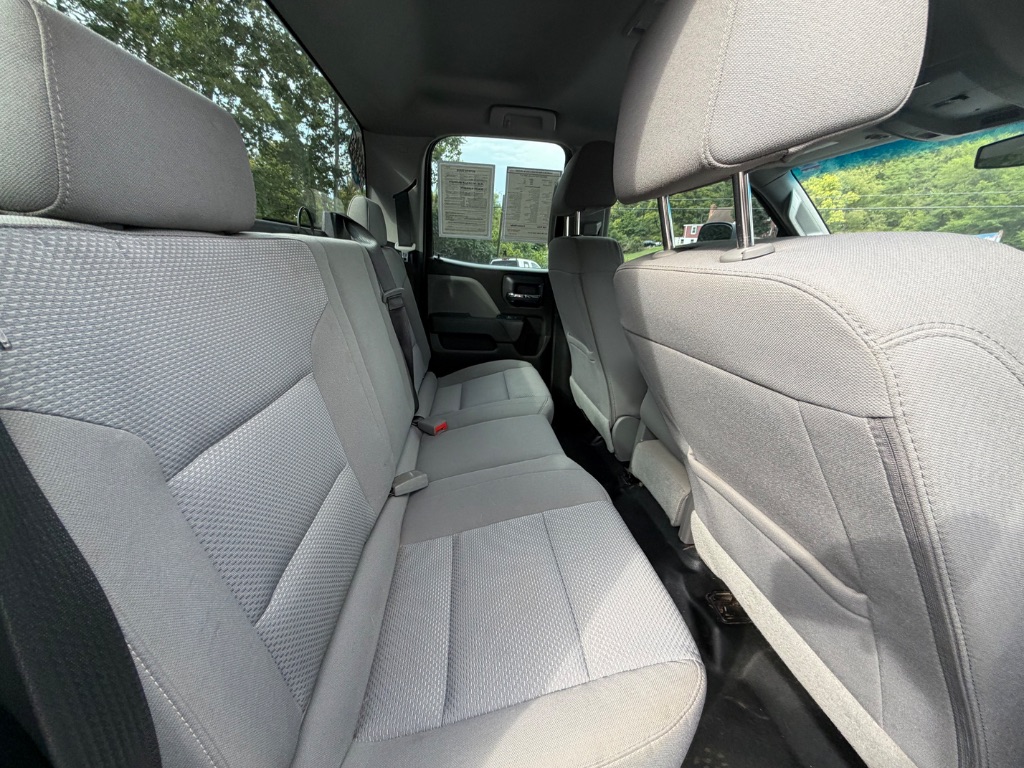 2018 Chevrolet Silverado - $30,950