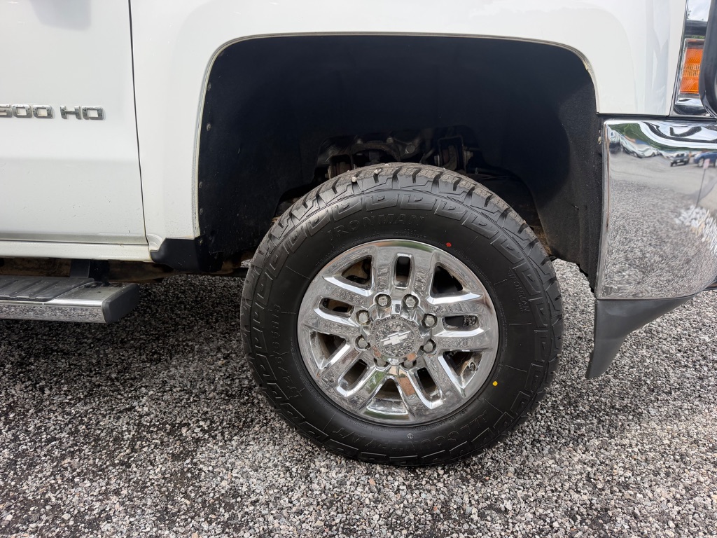 2018 Chevrolet Silverado - $30,950