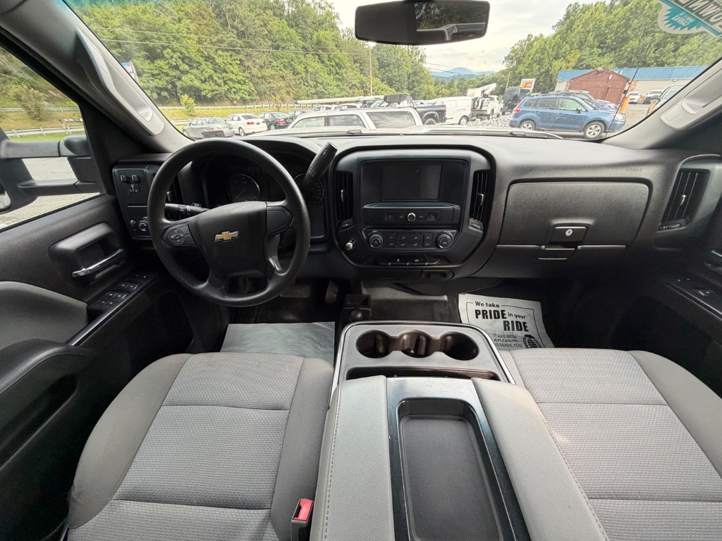 2018 Chevrolet Silverado - $30,950