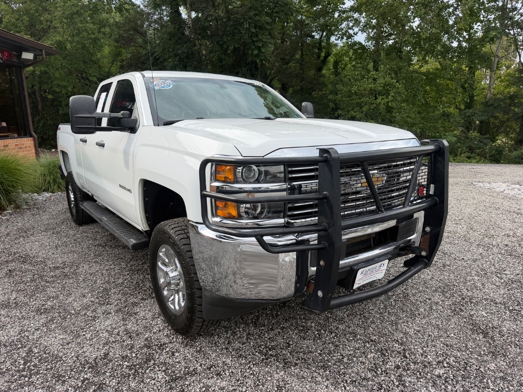 2018 Chevrolet Silverado - $30,950