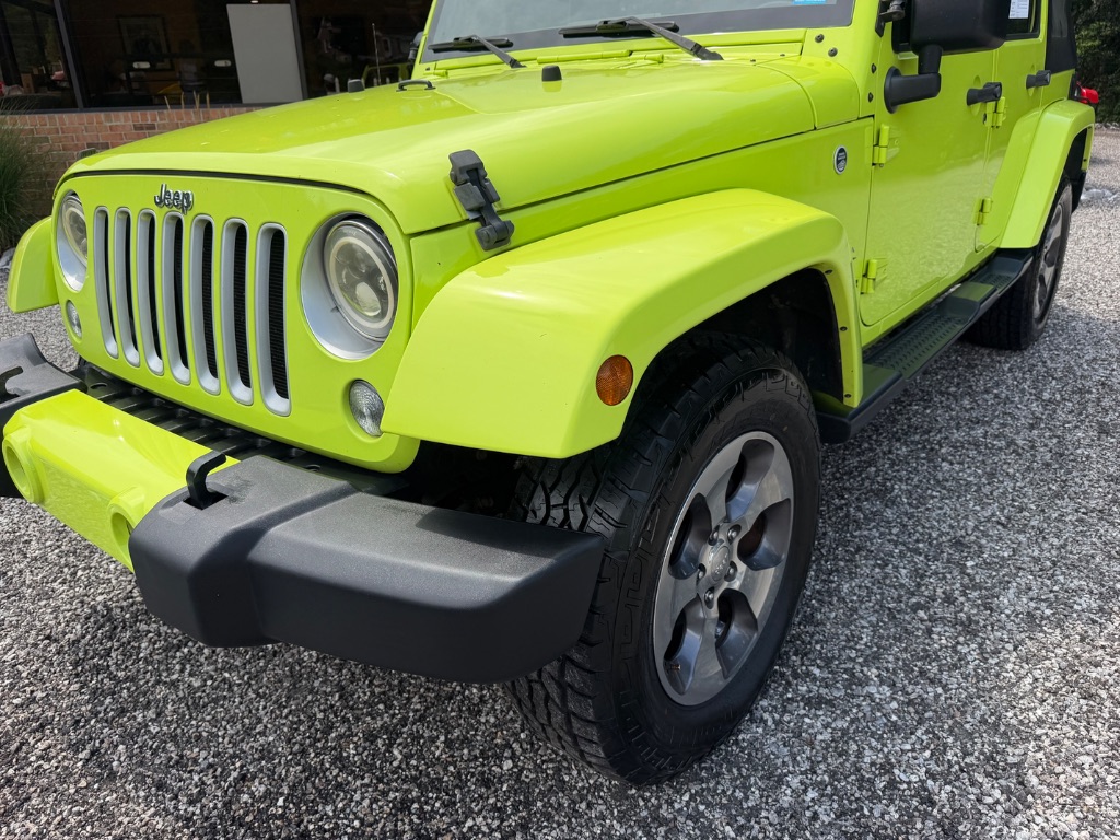 2016 Jeep Wrangler - $18,950