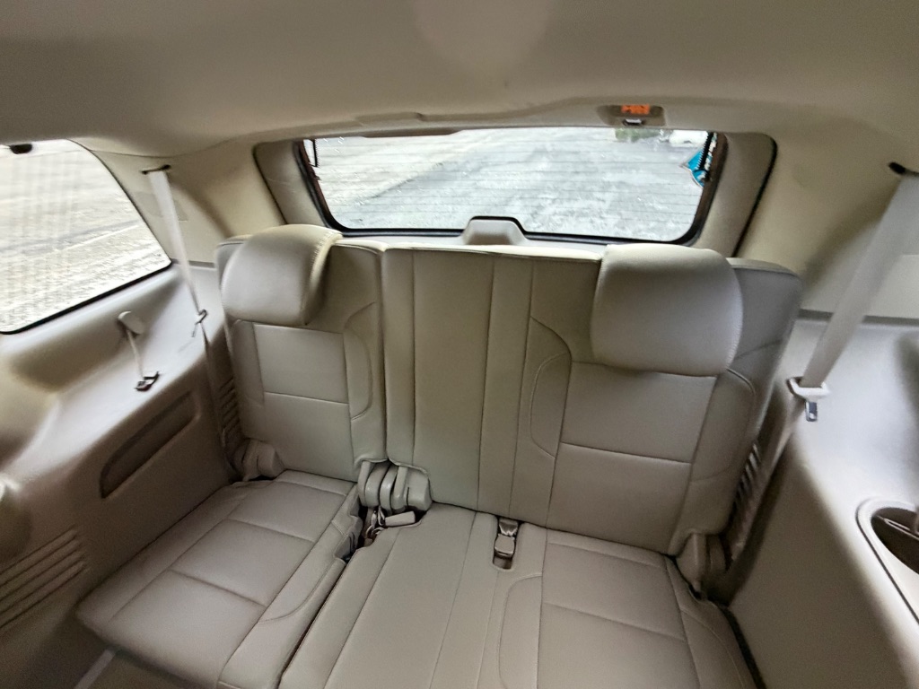 2015 Chevrolet Tahoe - $14,950