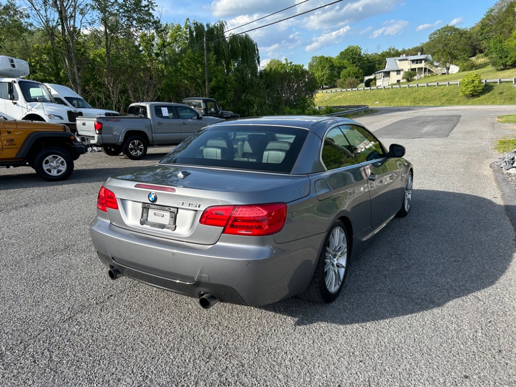 2013 BMW Legend 335i photo