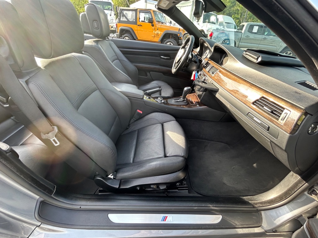 2013 BMW Legend 335i photo