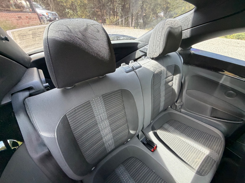 2014 Volkswagen Beetle - $13,950