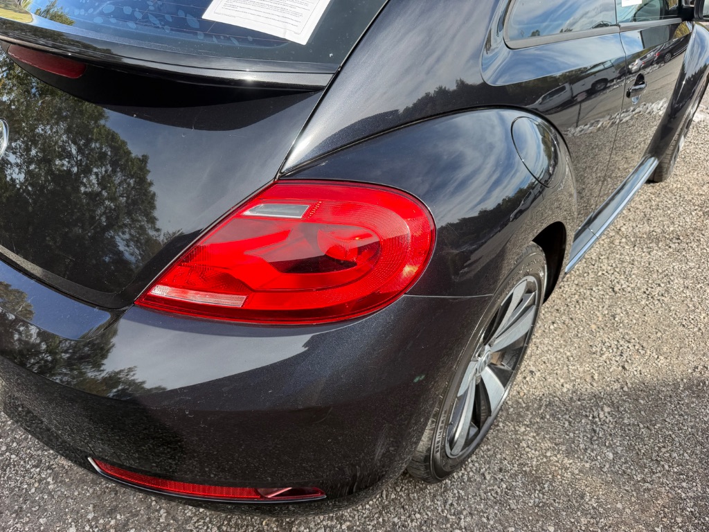 2014 Volkswagen Beetle - $13,950