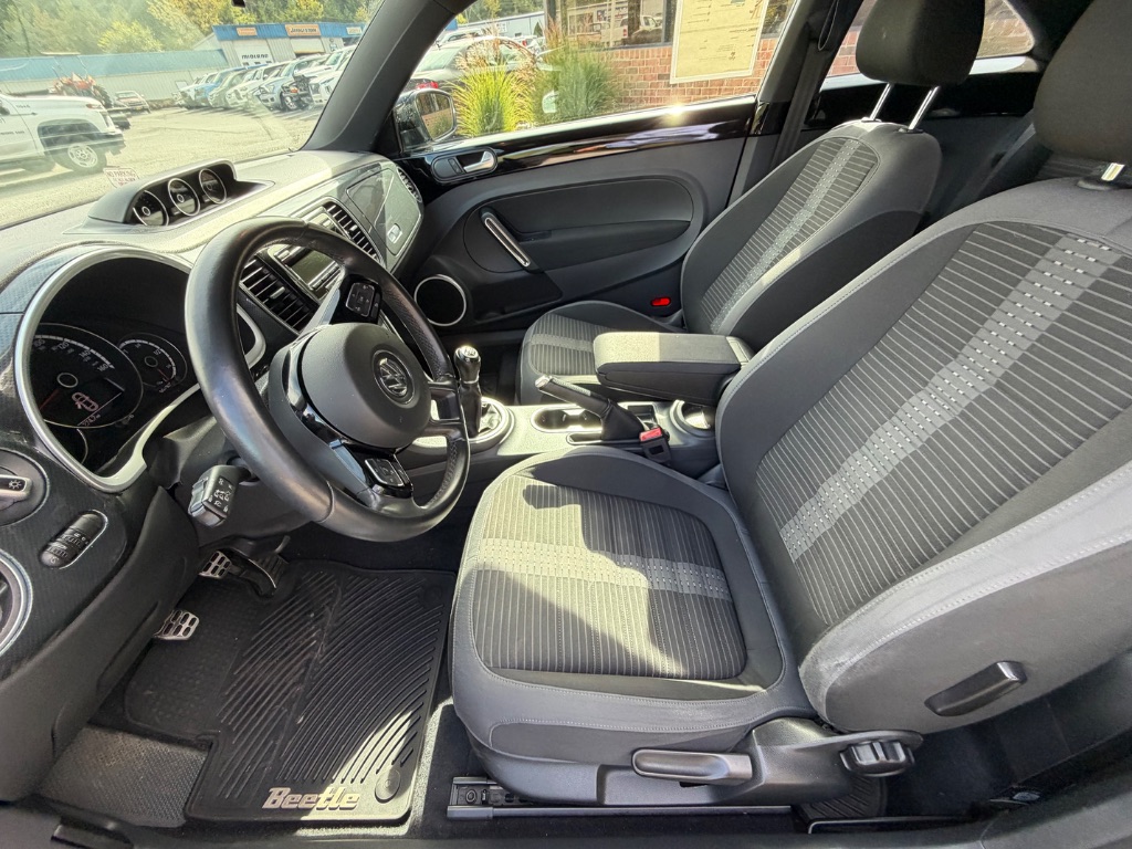 2014 Volkswagen Beetle - $13,950