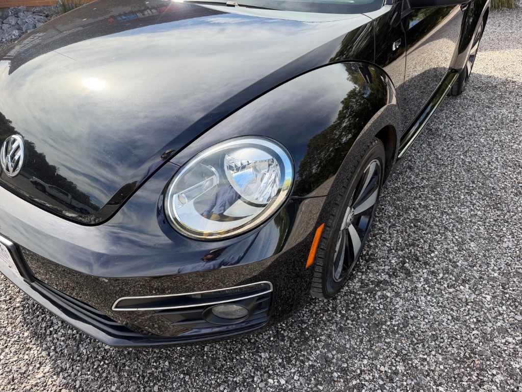 2014 Volkswagen Beetle - $13,950