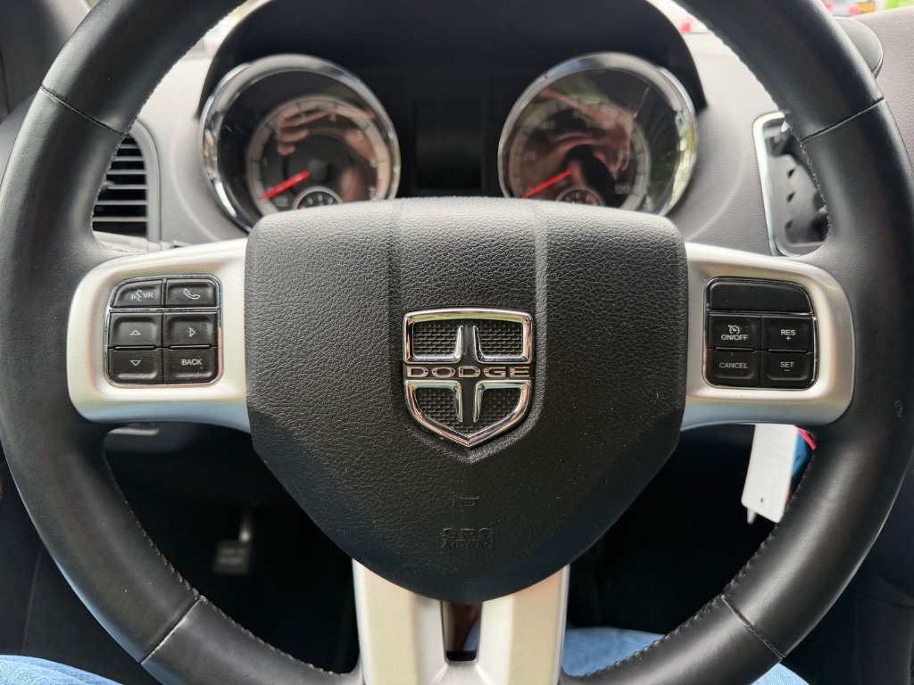 2019 Dodge Grand Caravan - $18,950