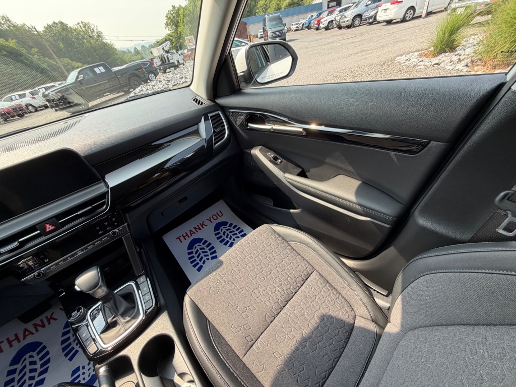 2025 Kia Seltos - $26,950