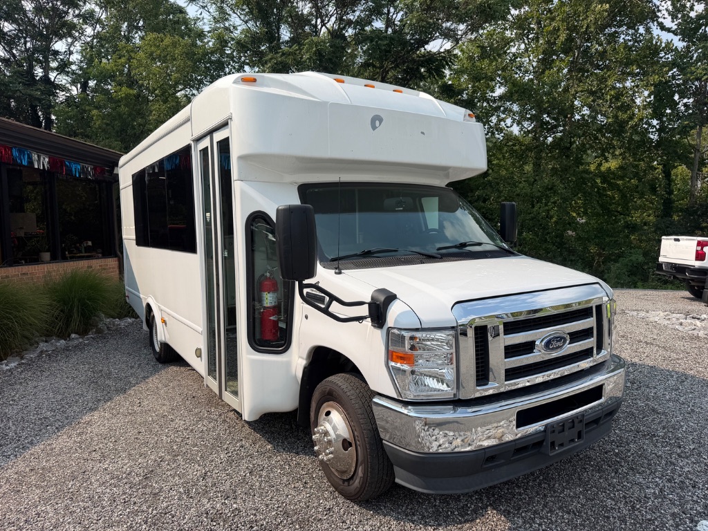 2022 Ford E-350 - $49,950