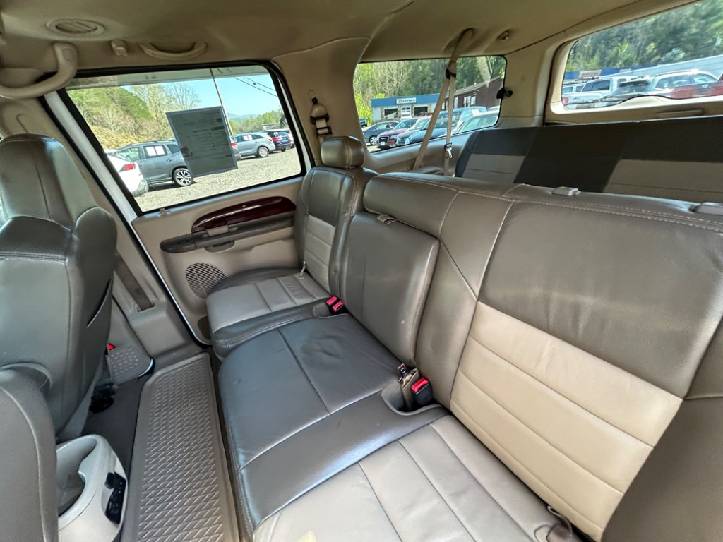 2003 Ford Excursion Eddie Bauer photo