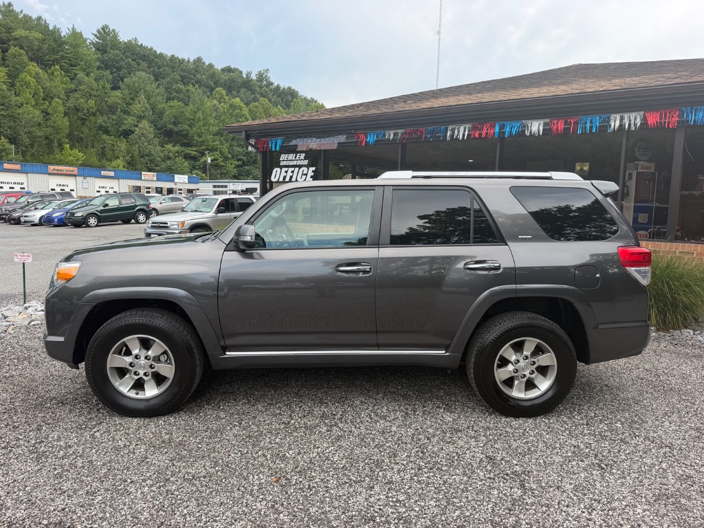 2010 Toyota 4Runner - $15,950