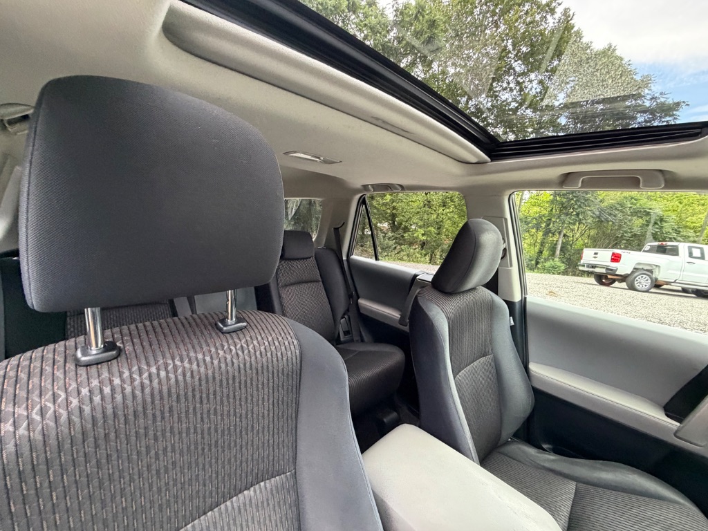 2010 Toyota 4Runner - $15,950